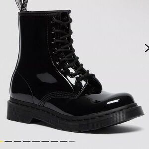 Dr Martens 1460 MONO PATENT LEATHER LACE UP BOOTS US 6
